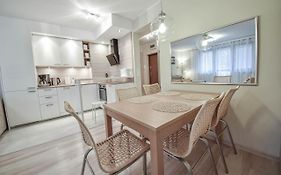 Apartamenty na Wyspie - Zdrojowa 18 - Apartament z sypialnią - Parking